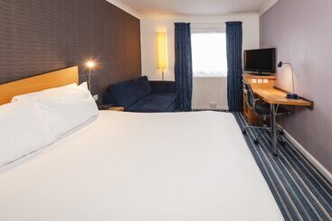 هتل Holiday Inn Express Inverness, An Ihg