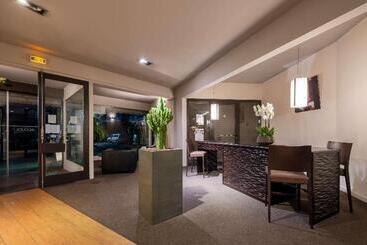 هتل Hôtel Le Cervolan