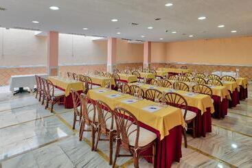 酒店 Ibersol Almuñecar Beach & Spa