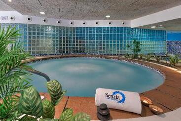 酒店 Ibersol Almuñecar Beach & Spa