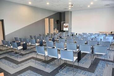 هتل Ibis Styles Avignon Sud