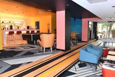 هتل Ibis Styles Avignon Sud