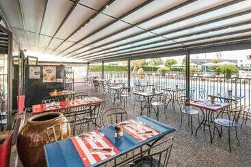 هتل Ibis Styles Avignon Sud