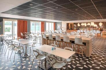 هتل Ibis Styles Avignon Sud