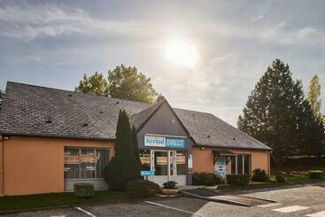 هتل Kyriad Direct Evreux