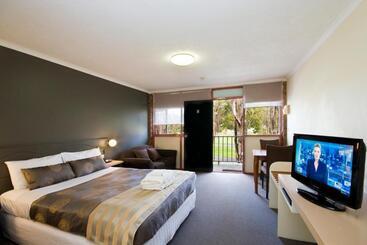 בית מלון כפרי Lorne Coachman Inn