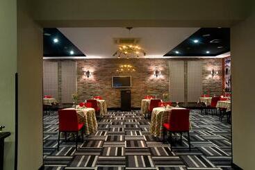 Maltepe Hotel 2000