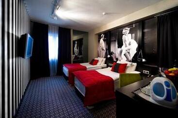 Maltepe Hotel 2000