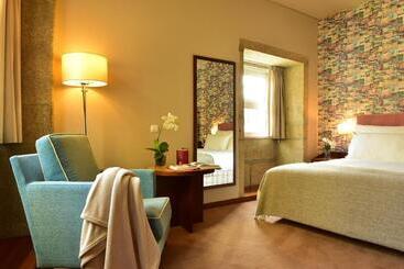 Pestana Vintage Porto Hotel & World Heritage Site