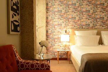Pestana Vintage Porto Hotel & World Heritage Site