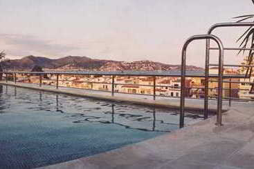 هتل Port Salins