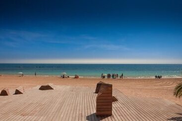 هتل Rh Vinaros Playa & Spa 4* Sup