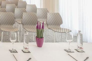 هتل Rh Vinaros Playa & Spa 4* Sup