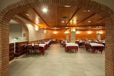 هتل Rh Vinaros Playa & Spa 4* Sup