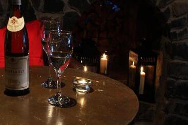 هتل The Inn At Lathones