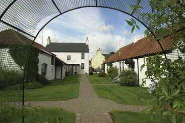 هتل The Inn At Lathones