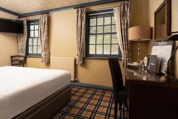 هتل The Kingslodge Inn   The Inn Collection Group