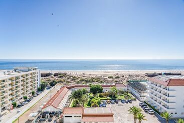 هتل Yellow Praia Monte Gordo