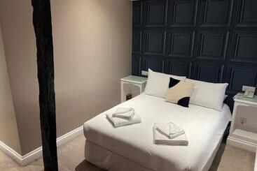 Limes Hotel