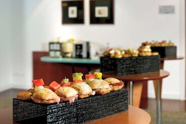 هتل Ibis Styles Barcelona Sant Joan Despi