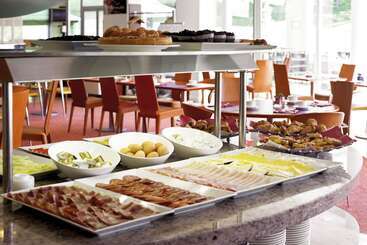 هتل Ibis Styles Barcelona Sant Joan Despi