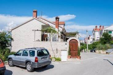 Apartments Veve - Postira - Brac Island