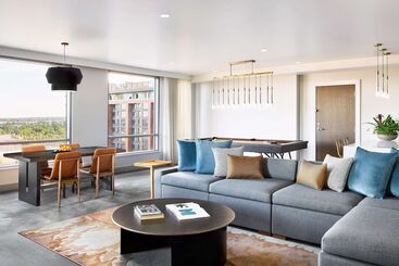 هتل Canopy By Hilton Tempe Downtown