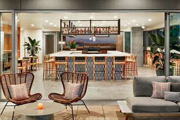 هتل Canopy By Hilton Tempe Downtown