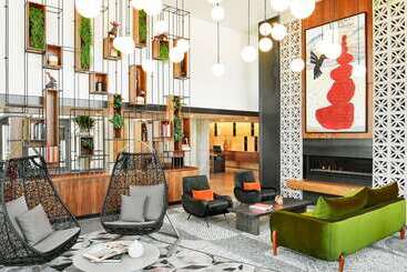 هتل Canopy By Hilton Tempe Downtown