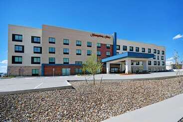 هتل Hampton Inn Midland South