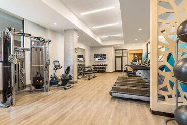 هتل Springhill Suites St. Paul Downtown