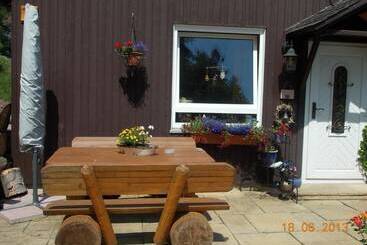 پانسیون Gästezimmer Haus Talblick