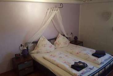 پانسیون Gästezimmer Haus Talblick