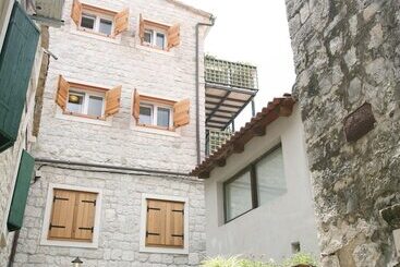 پانسیون Rooms Beljan