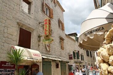 پانسیون Rooms Beljan