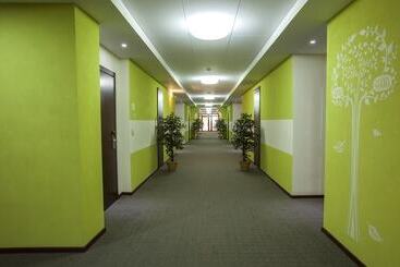 هتل Green Hall