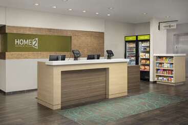 هتل Home2 Suites By Hilton Clovis Fresno Airport