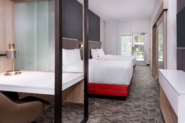 هتل Springhill Suites Lakeland