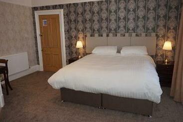 پانسیون Lindean Guest House
