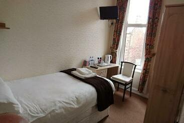 پانسیون Lindean Guest House