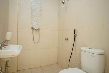 پانسیون Reddoorz @ Hotel Putri Gading Bengkulu