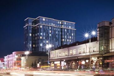 Radius Central House