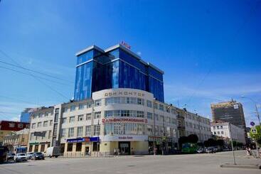 Radius Central House