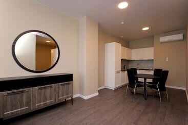 Radius Central House