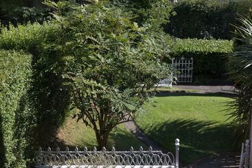 23 Hillsborough Road B&b