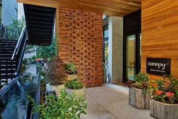 هتل Canopy By Hilton Austin Downtown