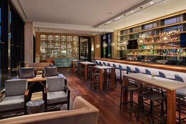 هتل Canopy By Hilton Austin Downtown