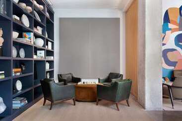 هتل Canopy By Hilton Austin Downtown