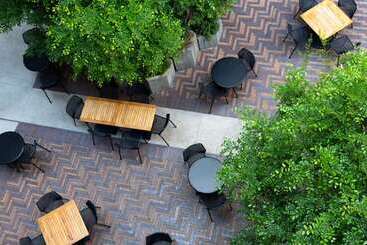 هتل Canopy By Hilton Austin Downtown