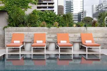 هتل Canopy By Hilton Austin Downtown